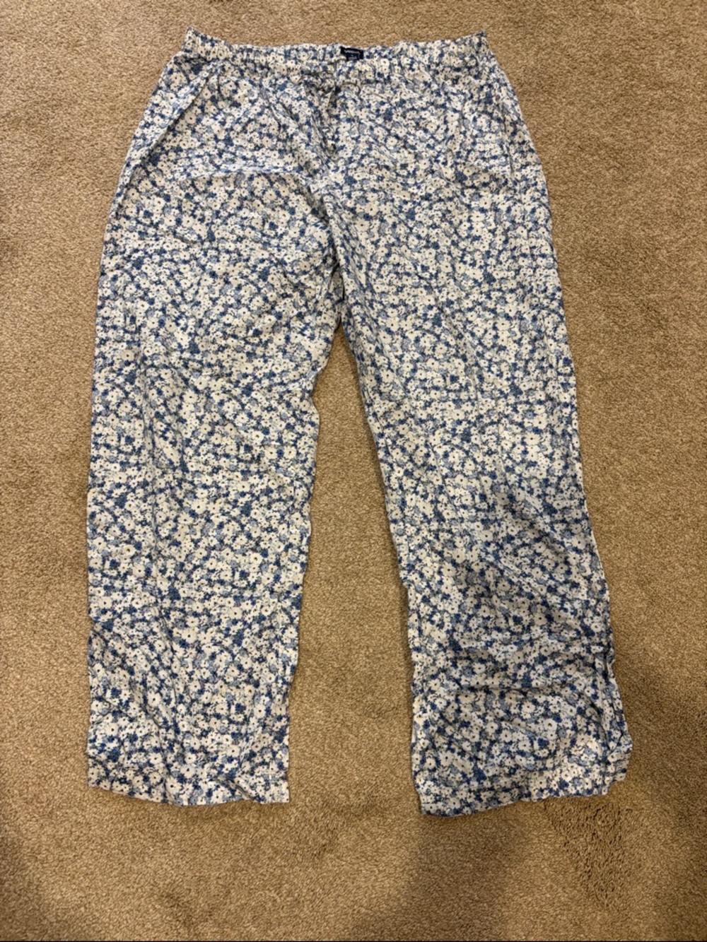GAP Blue and White Floral Pajama Pants